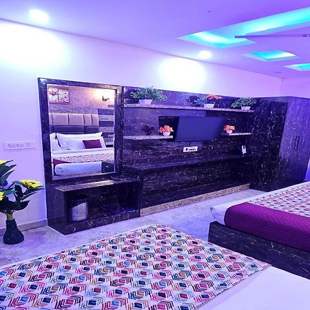 Hotel Tu Casa International Near Delhi Airport New Delhi Eksteriør bilde