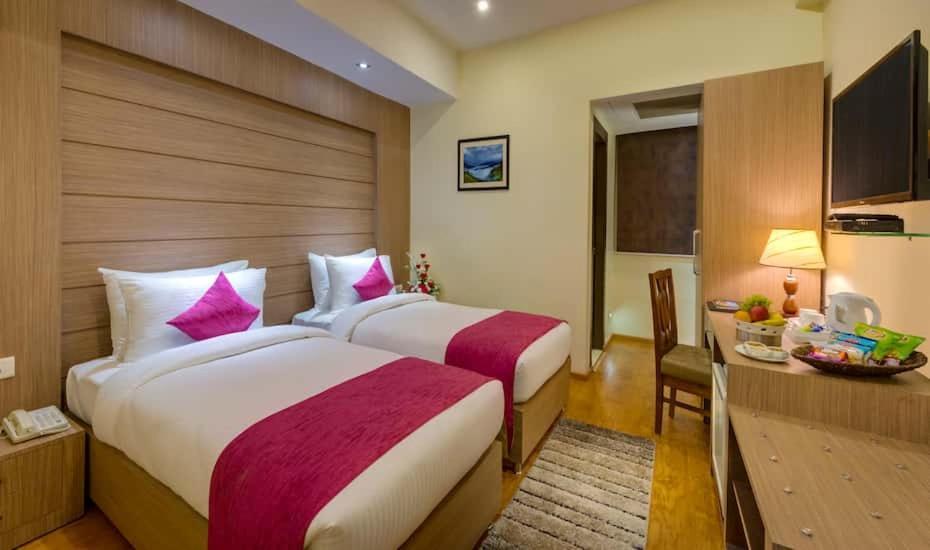 Hotel Tu Casa International Near Delhi Airport New Delhi Eksteriør bilde
